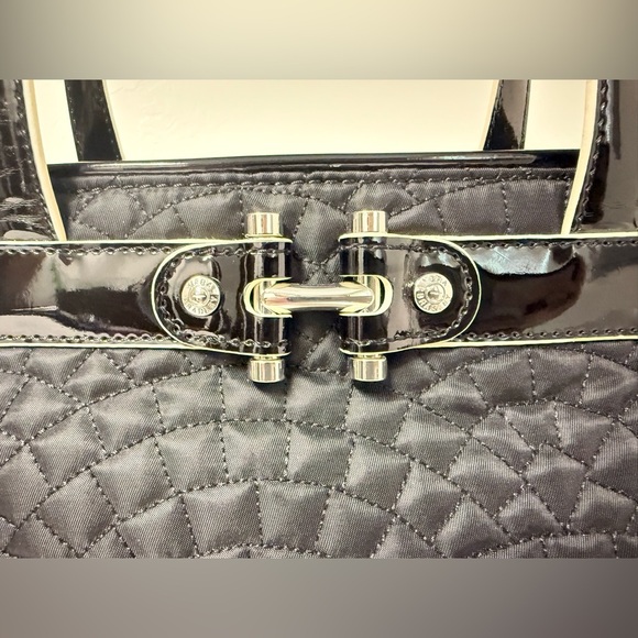 🖤 Vera Bradley Mon Cheri Black Quilted Tote Bag - Discontinued - Picture 10 of 14